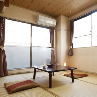 ■和室（１〜４名用）【京都タワー側】＜Wi-Fi無料＞